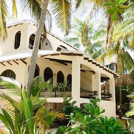 Olas Tulum